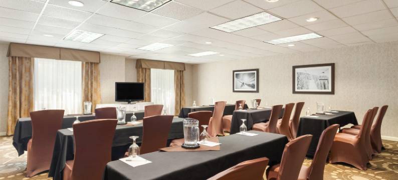 科尔切斯特欢朋旅馆(Hampton Inn by Hilton Colchester)图片