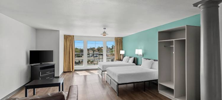 美洲长住套房酒店-拉斯维加斯火烈鸟(MainStay Suites Las Vegas Flamingo)图片