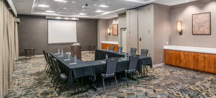 凤凰城格兰岱尔体育和娱乐区居家酒店(Residence Inn Phoenix Glendale Sports & Entertainment District)图片