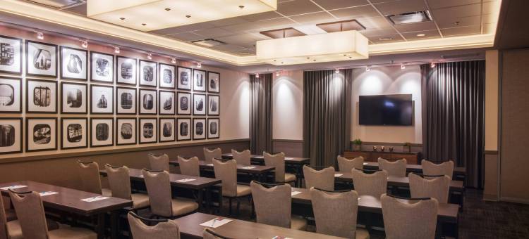 芝加哥市中心河北岸万枫酒店(Fairfield Inn and Suites Chicago Downtown-River North)图片