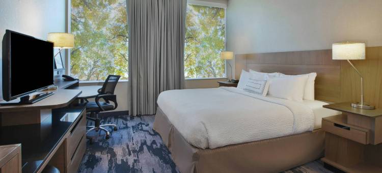 密尔沃基市中心万枫酒店及套房(Fairfield Inn & Suites Milwaukee Downtown)图片