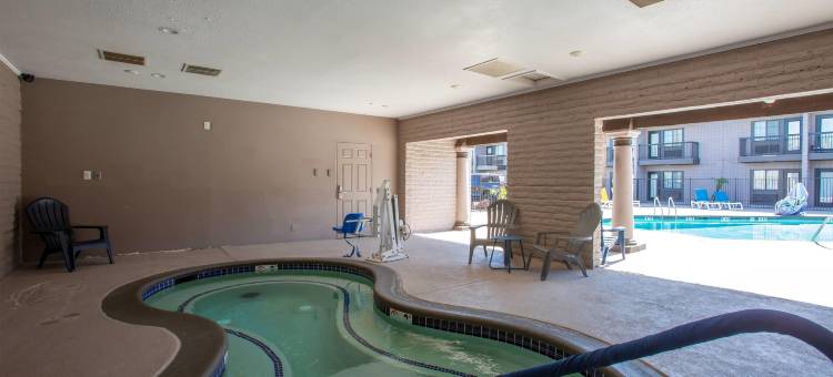 Super 8 by Wyndham Mesa Downtown Near Convention Center(Super 8 by Wyndham Mesa Downtown Near Convention Center)图片