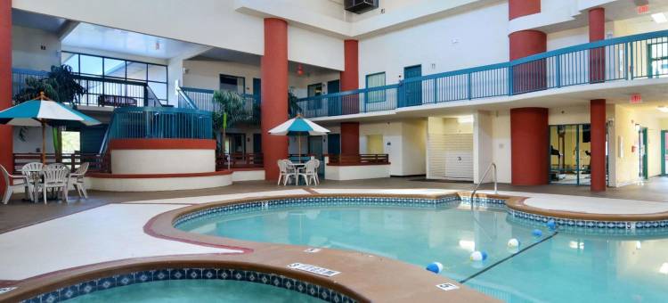 佐治亚萨凡纳 - 盖特韦及 I-95 6 号汽车旅馆(Motel 6 Savannah, GA - Gateway & I-95)图片