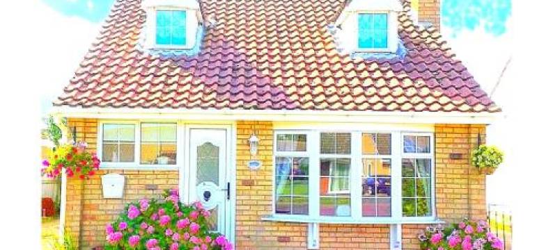 The Perfect Cosy Cottage by the Sea with Off Road Parking & Fab Free WiFi !图片