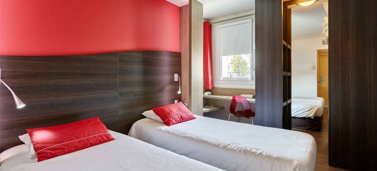 拉罗什续尔雍基里亚德酒店(Kyriad la Roche Sur Yon)图片