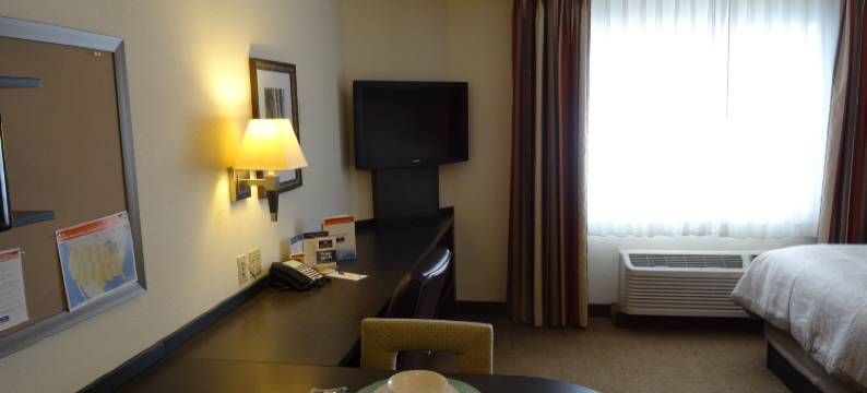 Candlewood Suites 威奇托 - 机场 by IHG(Candlewood Suites WICHITA - AIRPORT by IHG)图片