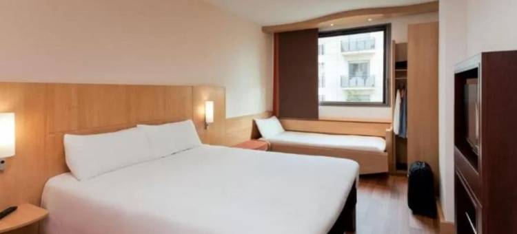 巴塞罗那圣科洛马宜必思酒店(Ibis Barcelona Santa Coloma)图片