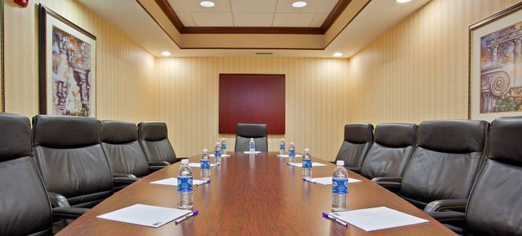 智选假日套房酒店代顿 - 森特维尔(Holiday Inn Express & Suites Dayton-Centerville)图片