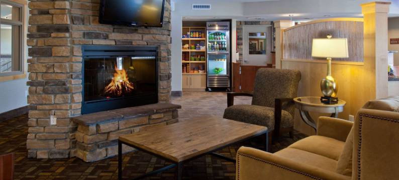 费尔菲尔德美吟温德姆酒店(AmericInn by Wyndham Fairfield)图片