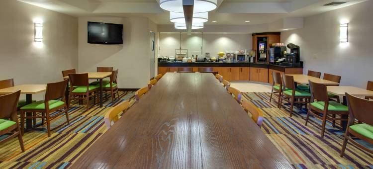 旧金山机场万枫套房酒店(Fairfield Inn & Suites San Francisco Airport/Millbrae)图片