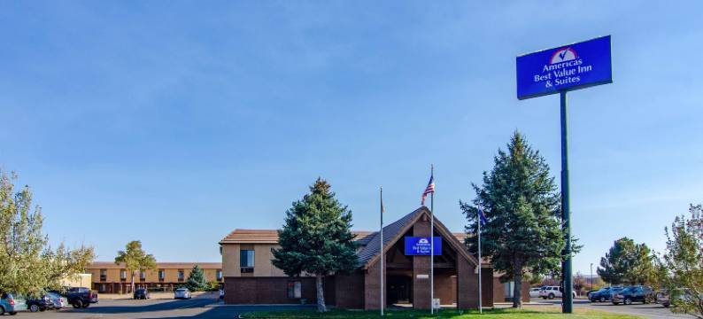 柯林斯堡东I-25美洲最佳价值套房酒店(Americas Best Value Inn and Suites Fort Collins East I-25)图片