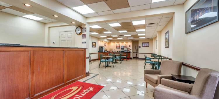 路易斯威尔市中心伊康旅馆(Econo Lodge Downtown)图片