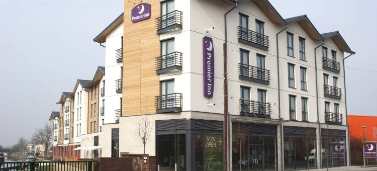 斯特拉特福埃文水道普瑞米尔酒店(Premier Inn Stratford-Upon-Avon Waterways)图片