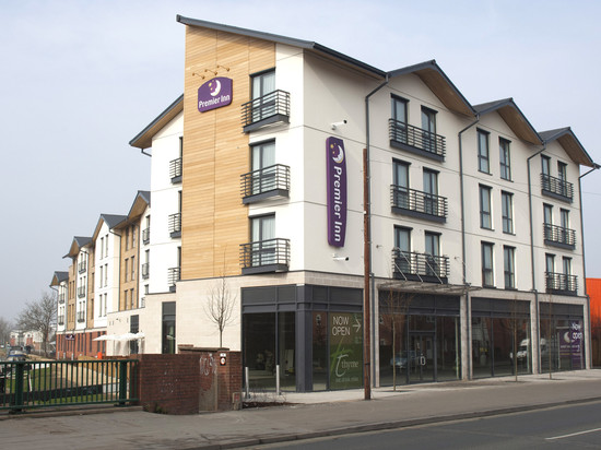 斯特拉特福埃文水道普瑞米尔酒店