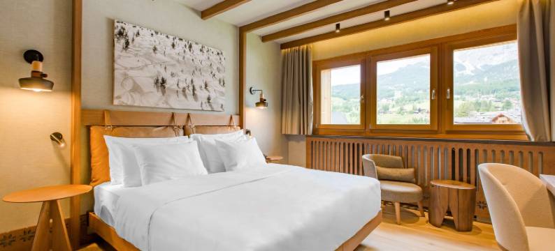 科尔蒂纳丹佩佐萨沃亚大酒店-丽笙精选酒店(Grand Hotel Savoia Cortina D’Ampezzo, A Radisson Collection Hotel)图片