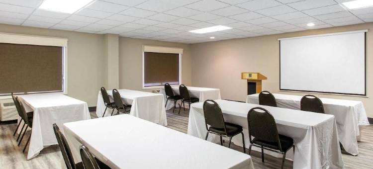 绍斯波特橡树岛舒适套房酒店(Comfort Suites Southport - Oak Island)图片