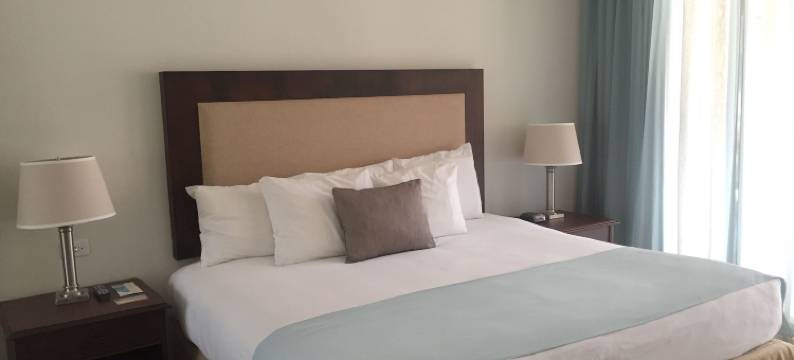 波多黎各卡拉俱乐部家庭旅馆皇家公园酒店(Park Royal Homestay Club Cala Puerto Rico)图片