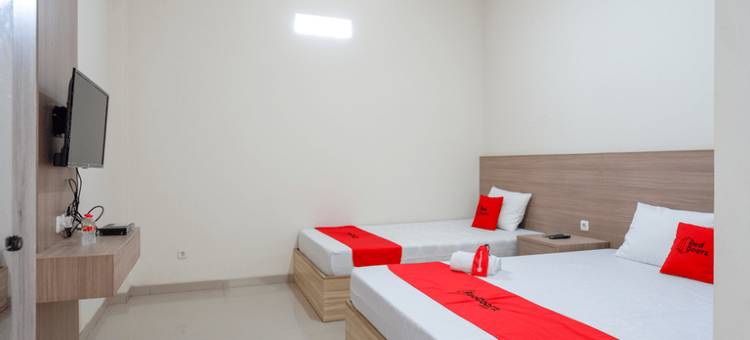 红多兹酒店-近太平洋购物中心2(RedDoorz Near Pacific Mall Tegal 2)图片