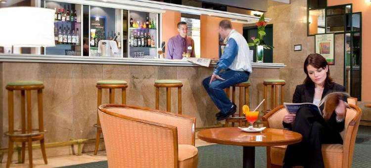 宜必思快捷巴黎贝西门酒店(Ibis Budget Paris Porte de Bercy)图片
