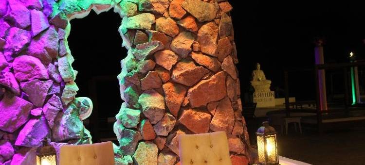 布达海滩 LIVVO 酒店(Hotel LIVVO Budha Beach)图片