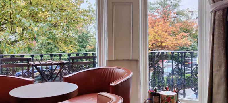 蓝铃酒店(Blue Bells Hotel)图片