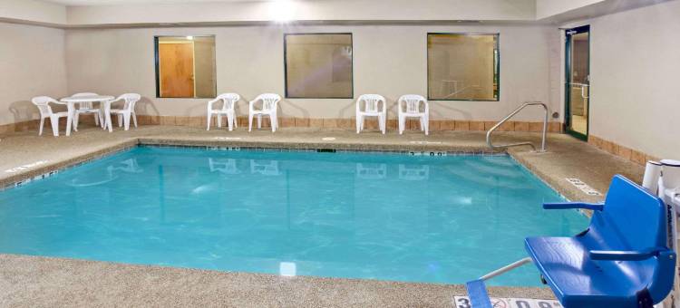 南本德速8酒店(Super 8 by Wyndham South Bend)图片