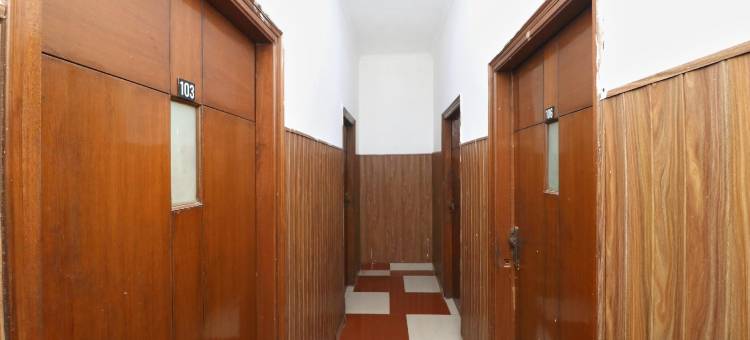 OYO 18943 旁遮普住宅酒店(OYO 18943 Hotel Punjab Residency)图片