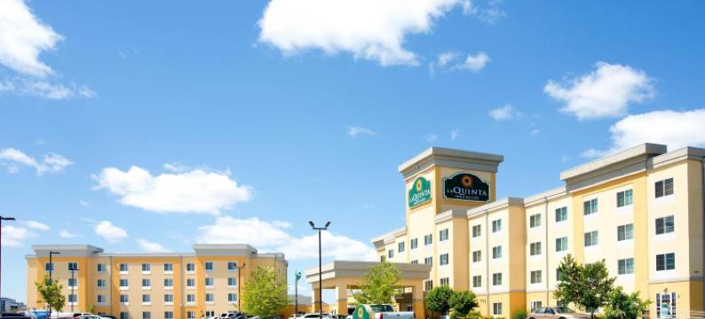 法戈医疗中心拉昆塔温德姆套房酒店(La Quinta Inn & Suites by Wyndham Fargo-Medical Center)图片