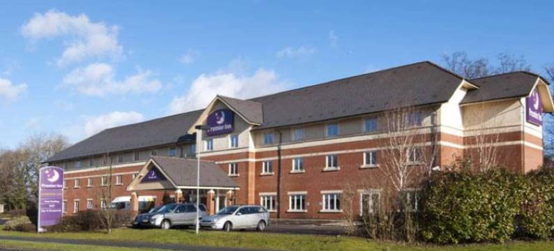 盖特威克克劳利城西普里米尔酒店(Premier Inn Gatwick Crawley Town West)图片