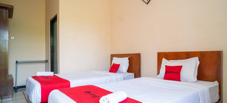 RedDoorz Plus Syariah at Lotus Hotel Bojonegoro图片