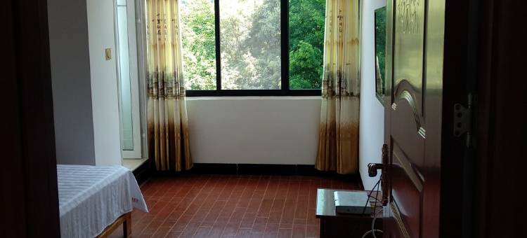 东江湖千里香农家(镰刀湾大桥分店)图片