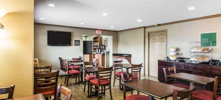 普兰特城 - 莱克兰凯艺酒店(Quality Inn Plant City - Lakeland)图片