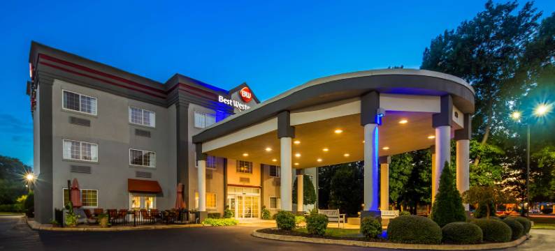 纽波特纽斯贝斯特韦斯特优质套房酒店(Best Western Plus Newport News Inn  Suites)图片