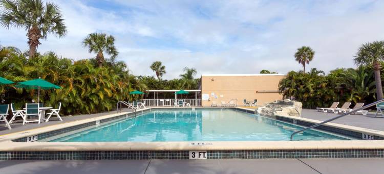 普莱西德湖温德姆华美达酒店(Ramada by Wyndham Lake Placid)图片