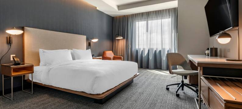 劳德代尔堡市中心万豪万怡酒店(Courtyard Fort Lauderdale Downtown)图片