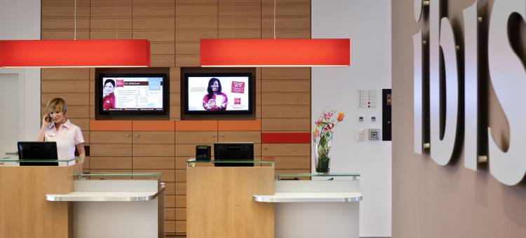 宜必思德雷蒙德尔斯伯格酒店(Ibis Delémont Delsberg)图片