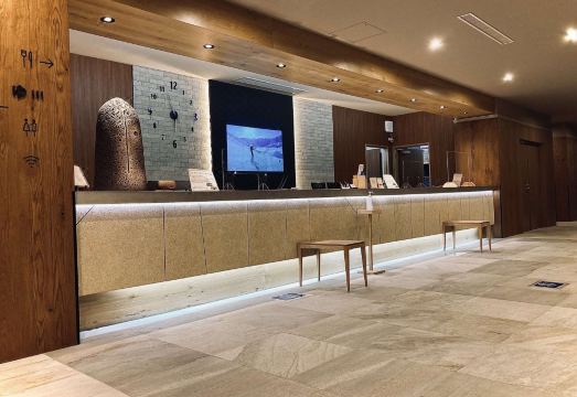 Edel Warme Hotel Overview