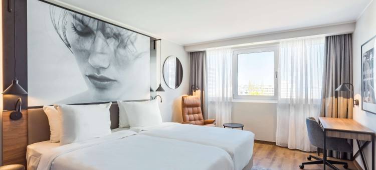 杜塞尔多夫-丽笙蓝标会议酒店(Radisson Blu Conference Hotel, Dusseldorf)图片