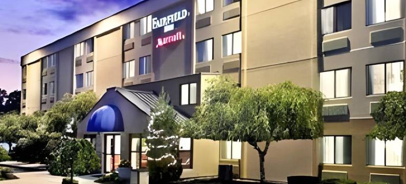 埃姆斯伯里万枫酒店(Fairfield Inn Amesbury)图片