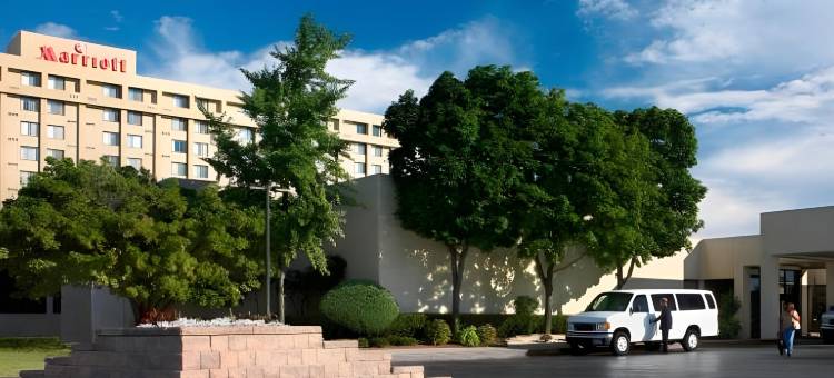 布法罗尼亚加拉万豪酒店(Buffalo Marriott Niagara)图片