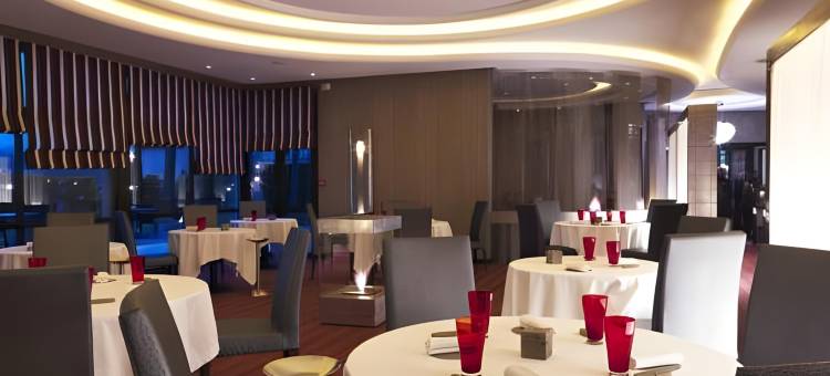 莱帕克弗兰克普特拉特酒店餐厅(Hôtel le Parc - la Table de Franck Putelat)图片