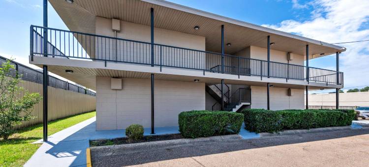 特克萨卡纳I-30伊克诺旅馆(Econo Lodge Texarkana I-30)图片