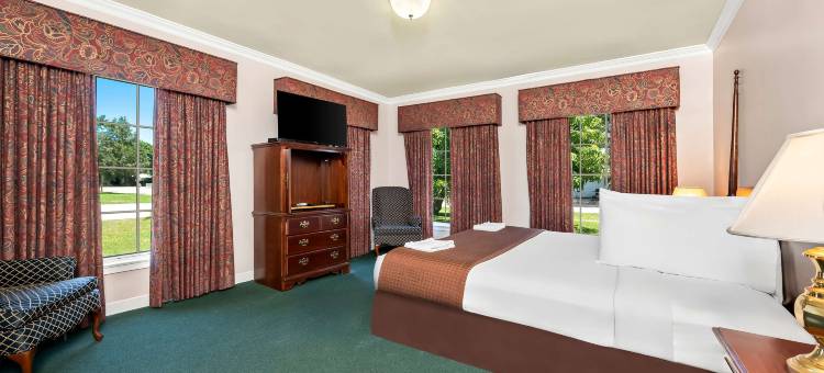 克莱维斯顿历史美洲佳价旅馆(Americas Best Value Inn Historic Clewiston Inn)图片