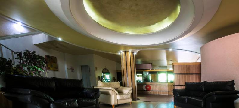 首都 O 奥图帕拉德德尔瓦勒酒店 - 特拉尔内潘特拉工业中心(Autoparador Del Valle)图片