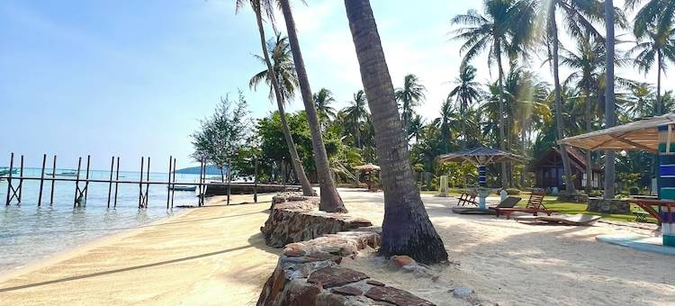 阿雷斯潟湖平房酒店(Arys Lagoon Bungalow & Hotel)图片