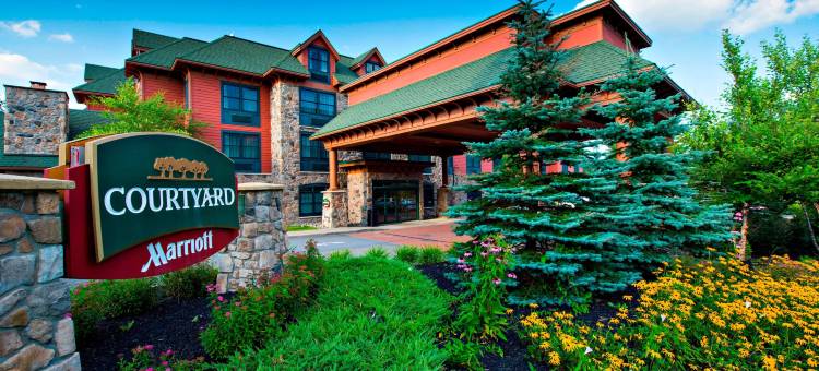 普莱西德湖万怡酒店(Courtyard Lake Placid)图片