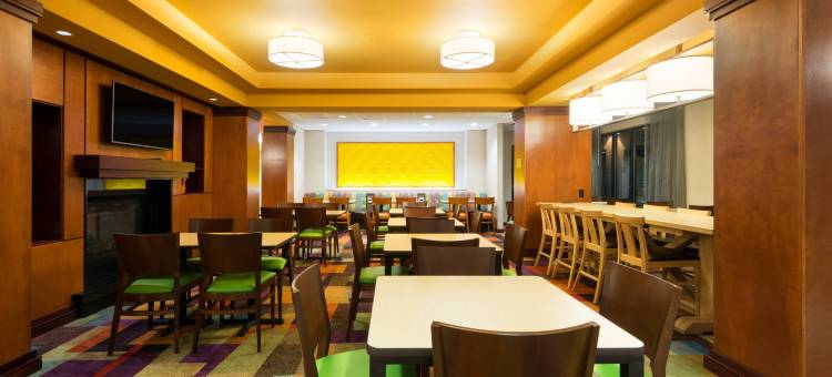 万枫路易斯威尔市中心套房酒店(Fairfield Inn & Suites Louisville Downtown)图片