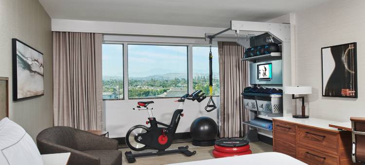 福乐顿市希尔顿逸林酒店(Doubletree by Hilton Fullerton)图片