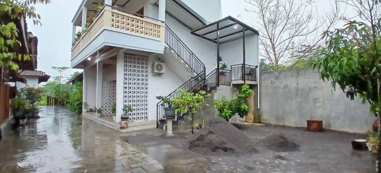 D'Bondowoso Homestay Magelang RedPartner图片