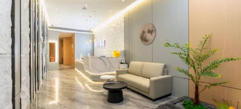 蓝天酒店(大竹中学本部煌歌广场店)图片